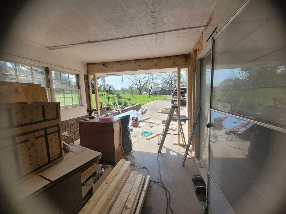 Air movers and dehumidifier for Drying & Dehumidification in East Greenbush